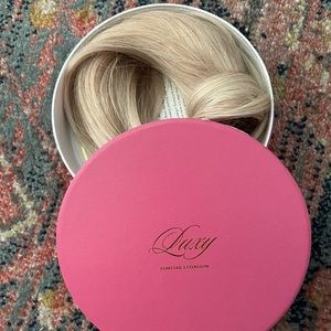 Luxy Hair Ponytail Extension 16”